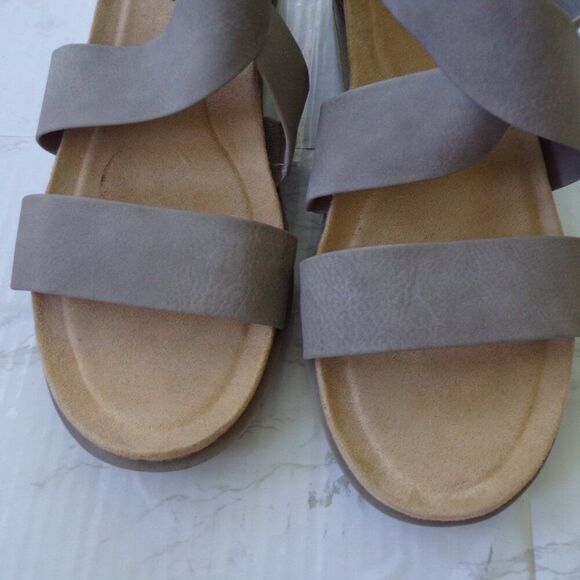 Euro soft gray platform Sport sandals 10 - Picture 3 of 10